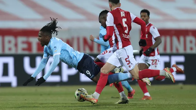 A striker who played in the USA will move from Bulgaria to Russia