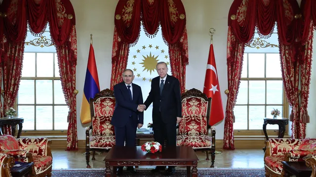 Armenian Prime Minister welcomes “in-depth talks” with Erdogan