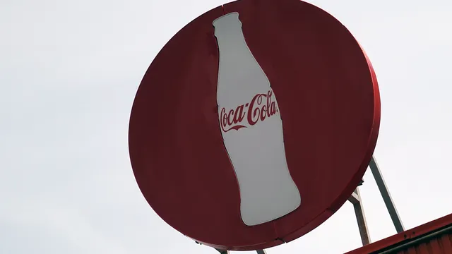 Trump: Coca-Cola to Switch to Cane Sugar in the U.S.