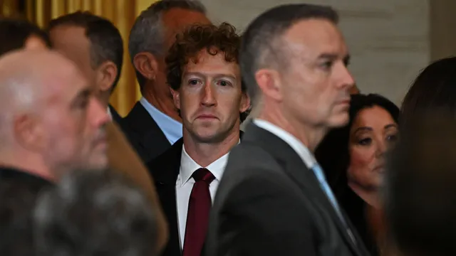 Zuckerberg Reaches Settlement in Cambridge Analytica Scandal Lawsuit