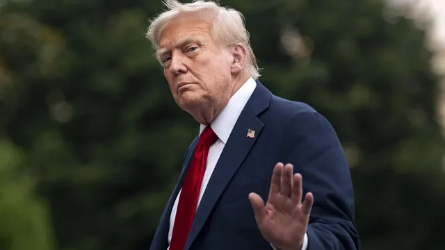 Trump diagnosed with venous issue after leg swelling and hand bruising