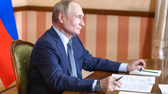 How Russia is recruiting migrants in the Middle East and sending them to the front lines in Ukraine