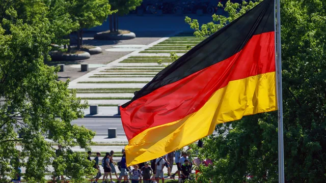 Germany sees highest business confidence in over a year