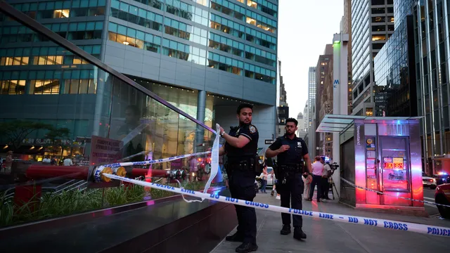 Four dead in Manhattan shooting, fifth victim in critical condition