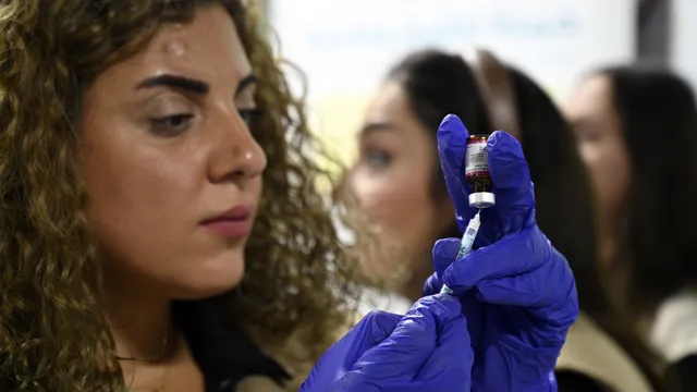 How Botulinum Toxin Became a Middle-Class Necessity