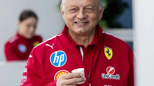 Ferrari extends Vasseur's contract