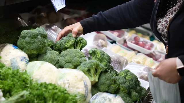 Healthy Eating Slows Progression of Chronic Diseases in Older Adults