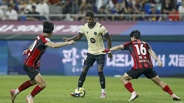 Marcus Rashford seals Barcelona's 5-0 rout in South Korea