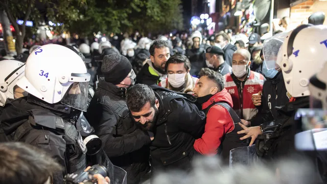 New series of arrests of opposition representatives in Istanbul