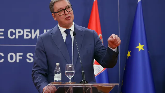French expert: Vučić escalates repression, Brussels remains silent, economy collapses