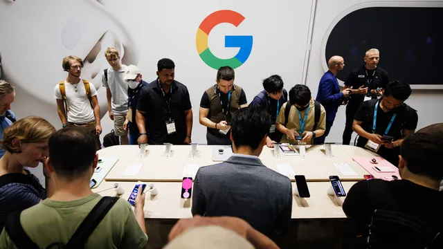Google Unveils Pixel 10 with Built-in AI Capabilities