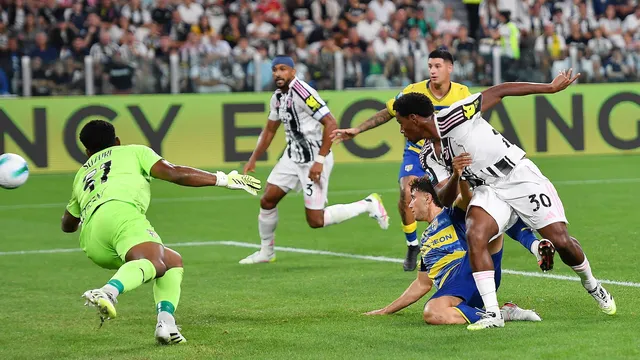 Jonathan David scores on his debut as Juventus beat Parma