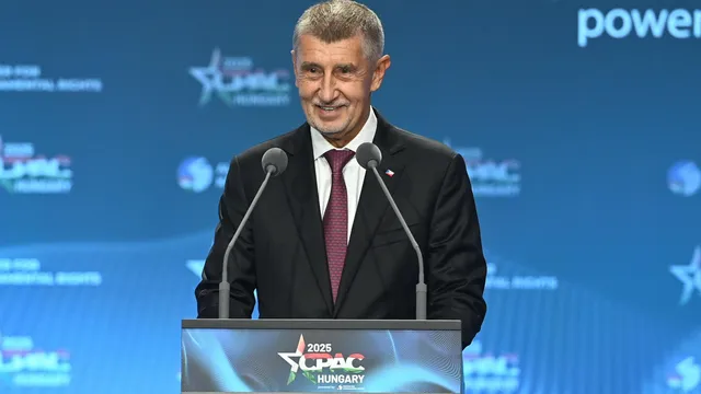 Former Czech Prime Minister Babiš was hit in the head during a rally